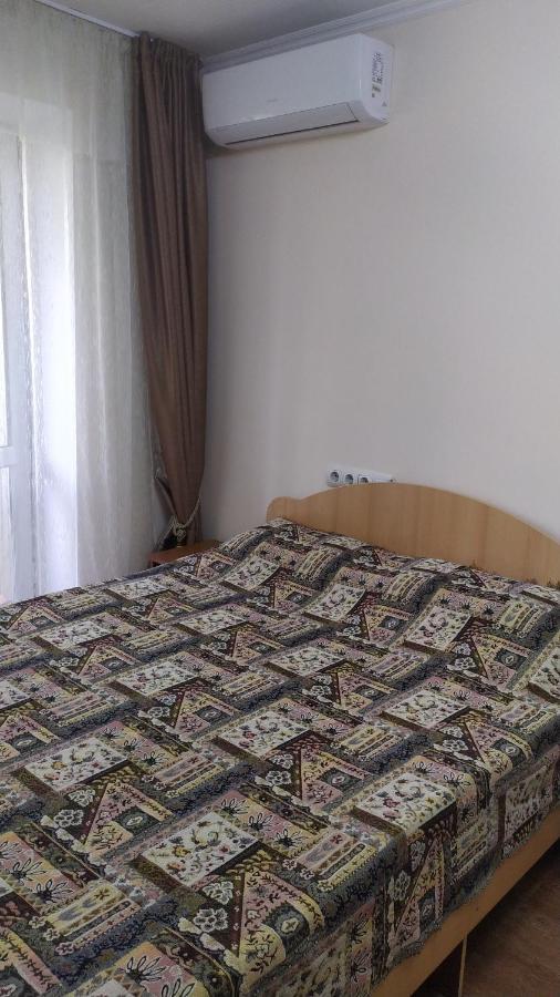 Квартира На Айманова Тимирязева Almaty Esterno foto