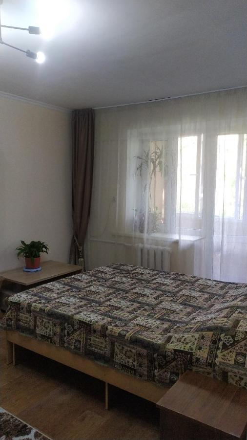 Квартира На Айманова Тимирязева Almaty Esterno foto