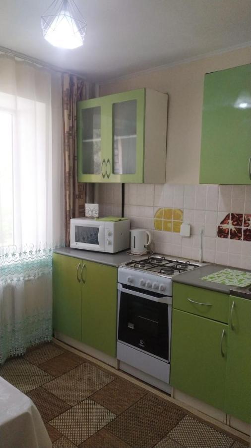 Квартира На Айманова Тимирязева Almaty Esterno foto